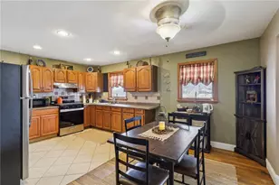 670 Circle Dr, Rostraver, PA 15012 - Photo 13