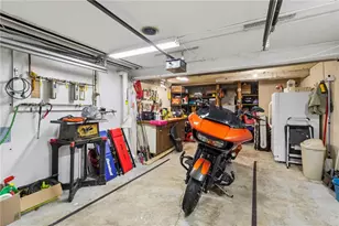 670 Circle Dr, Rostraver, PA 15012 - Photo 33