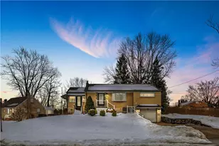 2 Hallmark Dr, Pittsburgh, PA 15235 - Photo 1