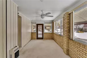 2 Hallmark Dr, Pittsburgh, PA 15235 - Photo 19