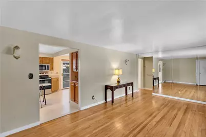 2 Hallmark Drive, Pittsburgh, PA 15235 - Photo 9