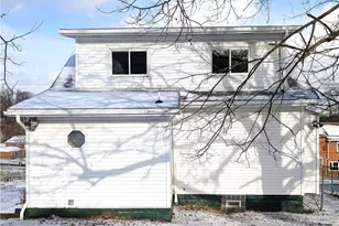 752 Crawford Rd, East Bethlehem, PA 15333 - Photo 3