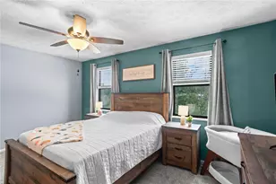 203 Woodhaven Dr, Seven Fields Boro, PA 16046 - Photo 23