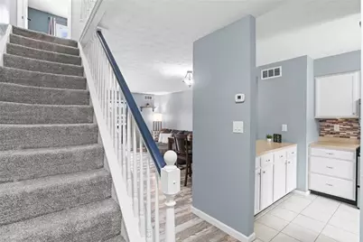 203 Woodhaven Dr, Seven Fields Boro, PA 16046 - Photo 5