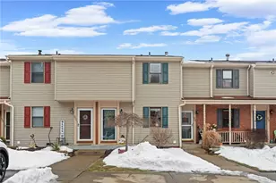 203 Woodhaven Dr, Seven Fields Boro, PA 16046 - Photo 3