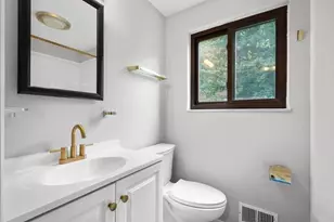 214 Wedgewood Dr, Pittsburgh, PA 15227 - Photo 17