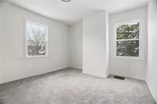 469 Kenmont Ave, Pittsburgh, PA 15228 - Photo 17