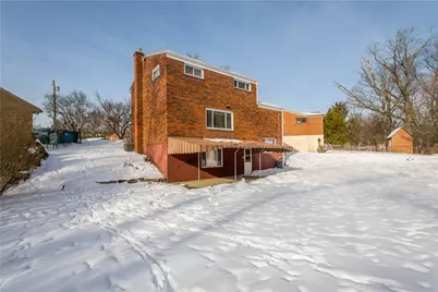 1740 Malor Dr, Pittsburgh, PA 15227 - Photo 25