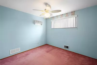 1740 Malor Dr, Pittsburgh, PA 15227 - Photo 15