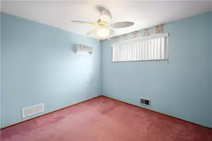 1740 Malor Dr, Pittsburgh, PA 15227 - Photo 15