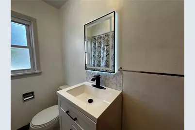 604 Centennial St, New Castle, PA 16101 - Photo 11