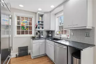 516 Roslyn Pl, Pittsburgh, PA 15232 - Photo 13