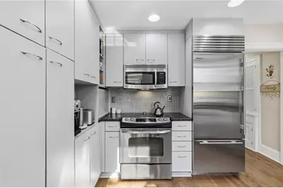 516 Roslyn Pl, Pittsburgh, PA 15232 - Photo 17