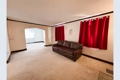 1207 Ohio Ave, White Oak, PA 15131 - Photo 5