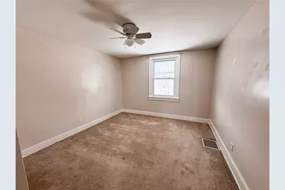 1207 Ohio Ave, White Oak, PA 15131 - Photo 13