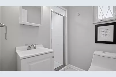 422 Wimer Dr, Ross Twp, PA 15237 - Photo 21