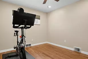 422 Wimer Dr, Ross Twp, PA 15237 - Photo 27