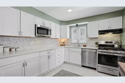 422 Wimer Dr, Ross Twp, PA 15237 - Photo 15