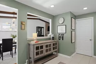 422 Wimer Dr, Ross Twp, PA 15237 - Photo 17