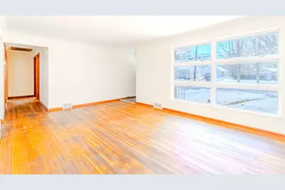 633 3rd St, North Versailles, PA 15137 - Photo 5