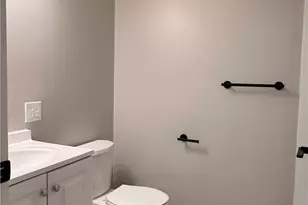 714 Pershing St, Ellwood City, PA 16117 - Photo 19