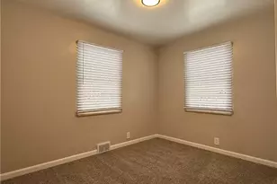 714 Pershing St, Ellwood City, PA 16117 - Photo 7