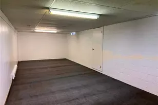 714 Pershing St, Ellwood City, PA 16117 - Photo 23