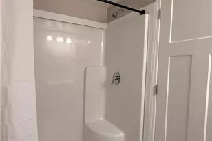 714 Pershing St, Ellwood City, PA 16117 - Photo 21