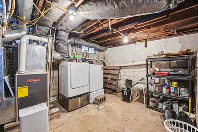 1541 Woodland Ave, Sandycreek Twp, PA 16323 - Photo 15