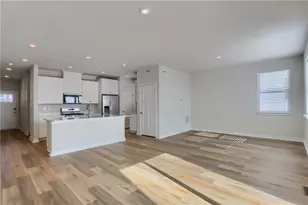 122 Scotland Ln, Harmony Boro, PA 16037 - Photo 17