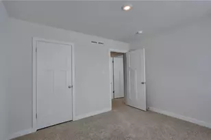 122 Scotland Ln, Harmony Boro, PA 16037 - Photo 33