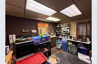 715 Eureka St, Pittsburgh, PA 15210 - Photo 7