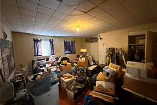 715 Eureka St, Pittsburgh, PA 15210 - Photo 9