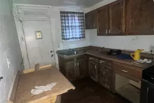 6954 Lemington Ave, Lincoln Larimer, PA 15206 - Photo 9