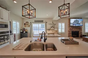 138 Twin Oaks Dr, Buffalo Township, PA 16055 - Photo 11