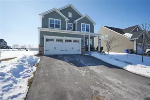 138 Twin Oaks Dr, Buffalo Township, PA 16055 - Photo 3