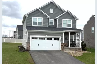 138 Twin Oaks Dr, Buffalo Township, PA 16055 - Photo 1