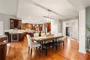 205 Welbourn Dr, Peters Township, PA 15367 - Photo 13