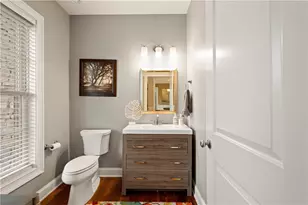 205 Welbourn Dr, Peters Township, PA 15367 - Photo 5