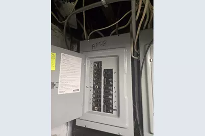 605 Spruce Ave, Sharon, PA 16146 - Photo 7