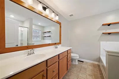 220 Noble Woods Dr, Coraopolis, PA 15108 - Photo 23