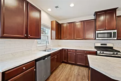 220 Noble Woods Dr, Coraopolis, PA 15108 - Photo 15