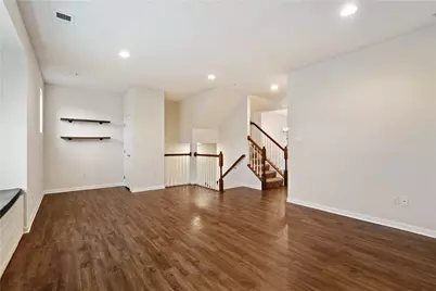 220 Noble Woods Dr, Coraopolis, PA 15108 - Photo 9