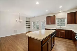 220 Noble Woods Dr, Coraopolis, PA 15108 - Photo 17