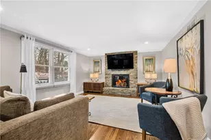 897 MacArthur Dr, Pittsburgh, PA 15228 - Photo 13