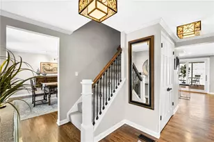 897 MacArthur Dr, Pittsburgh, PA 15228 - Photo 3