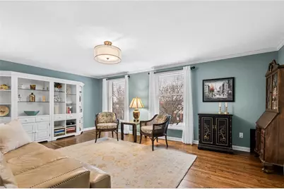 897 Macarthur Dr, Pittsburgh, PA 15228 - Photo 7