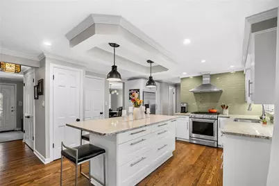 897 Macarthur Dr, Pittsburgh, PA 15228 - Photo 19