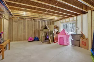 288 Frances Ln, Cecil, PA 15057 - Photo 29