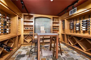 5219 Pembroke Pl, Pittsburgh, PA 15232 - Photo 41